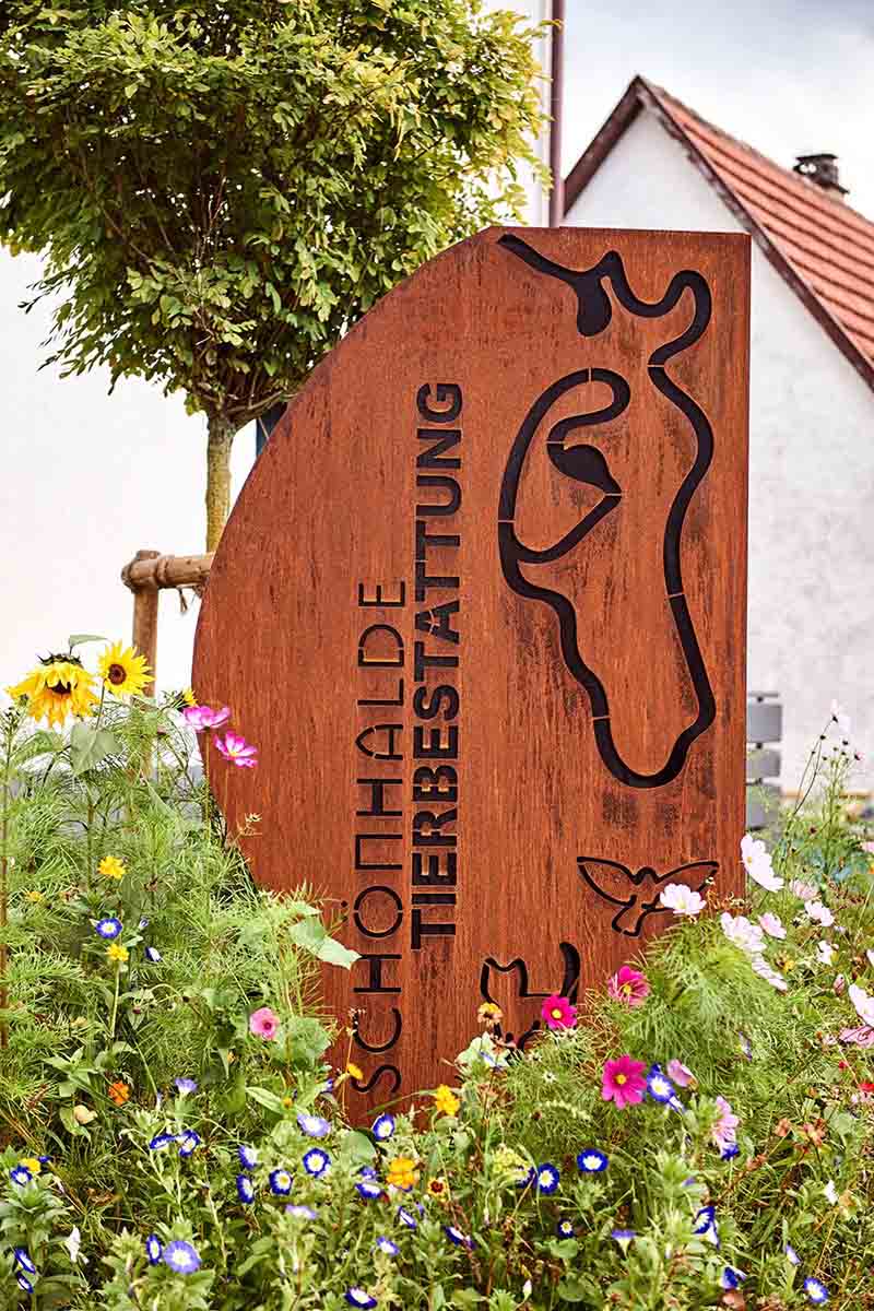 Tierbestattungen Schoenhalde