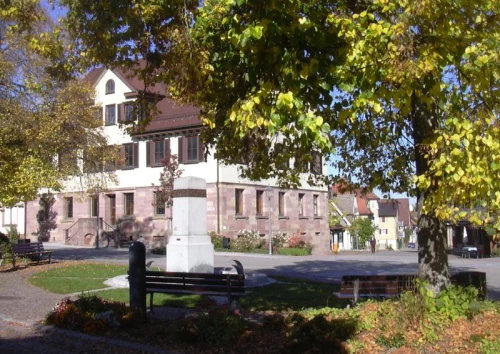 Ein Bild aus dornhan 72175 - 1