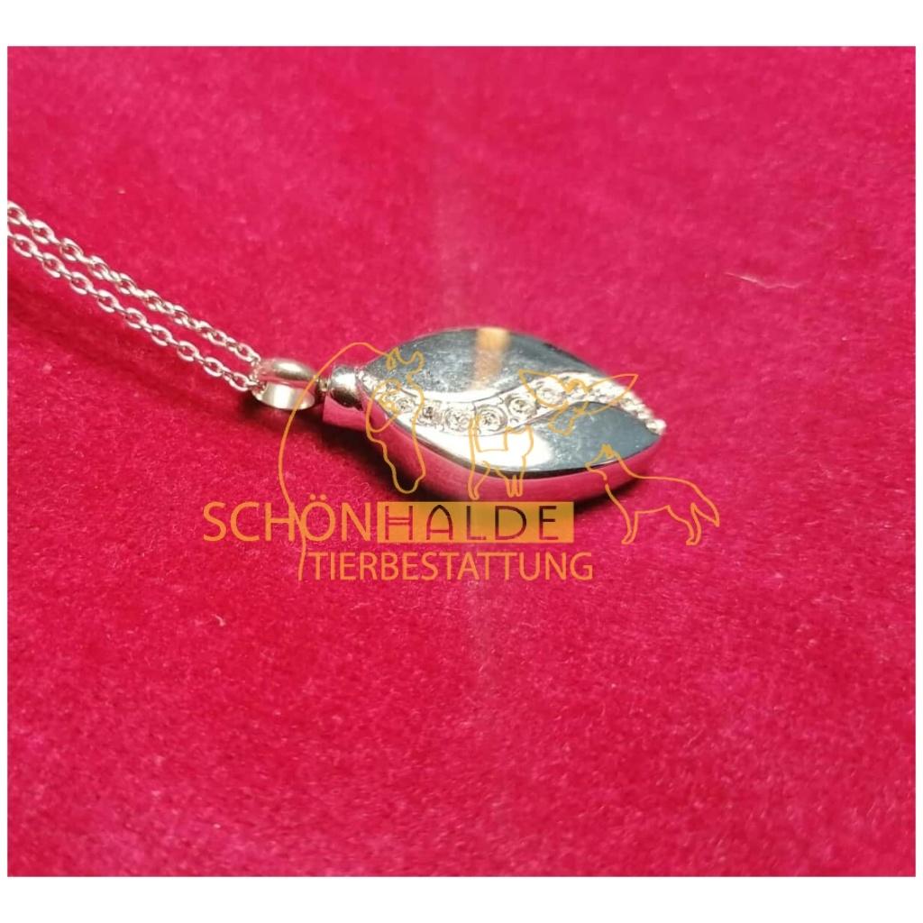 Ascheschmuck Knospe Strass Tierbestattung Albstadt