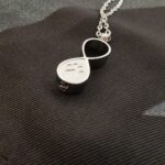 Ascheschmuck-Pfote-infinity-Unendlichkeits-Schleife-2