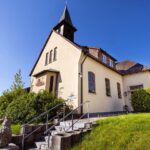 Tierbestattung schoenhalde.de heute Pauluskirche Pfeffingen in Albstadt bei Balingen, Baden-Württemberg