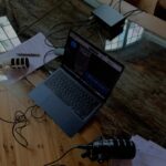 Podcast Tierbestattung Gedanken aus Gold Tisch Foto