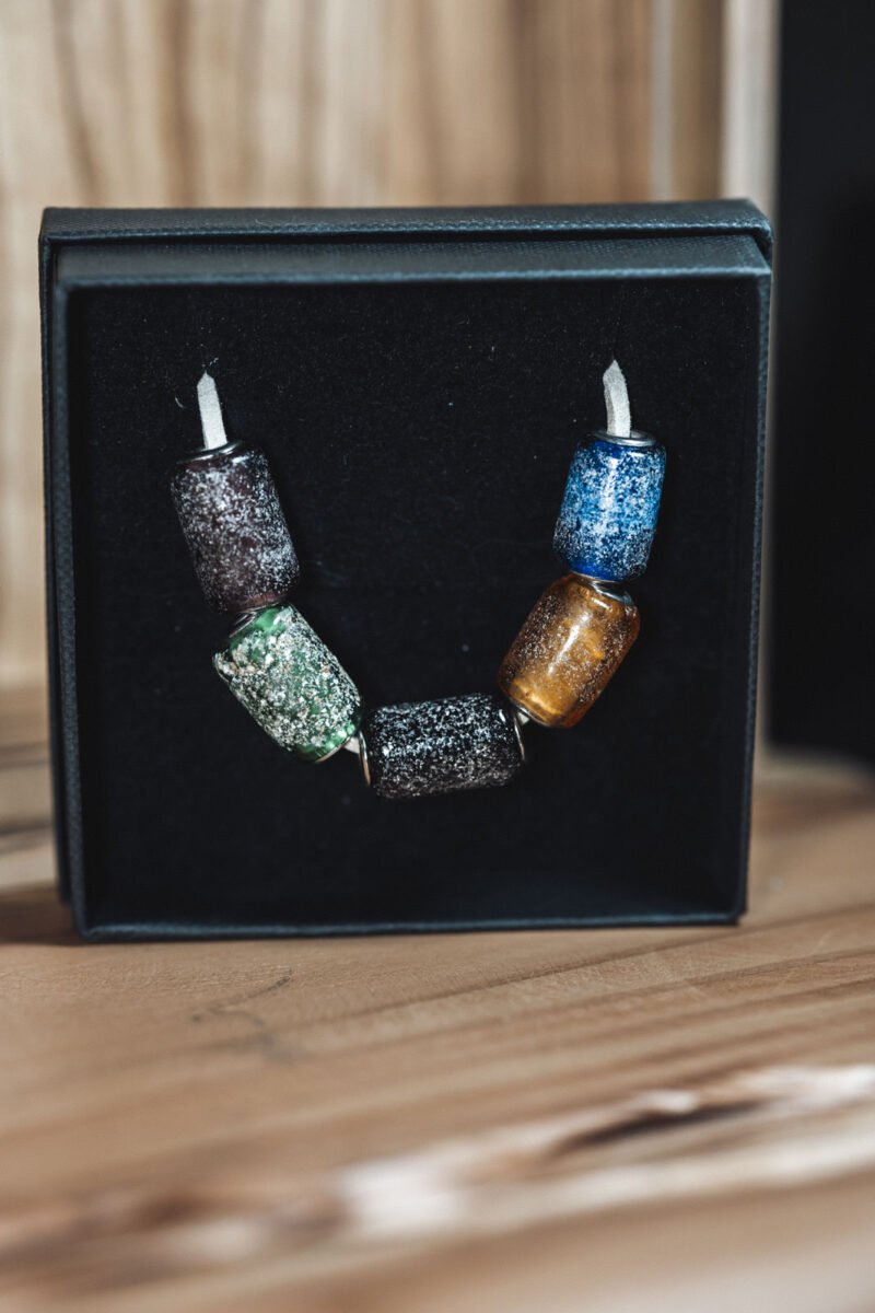 zylinder Ascheperle lang Murano-Glas Unikat Glasbläser Halskette Hund Katze Armband mit Asche und Gold Silber