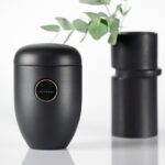 bio-ton-urne-cloud-hund-1-7-liter-handarbeit-schwarz (2)