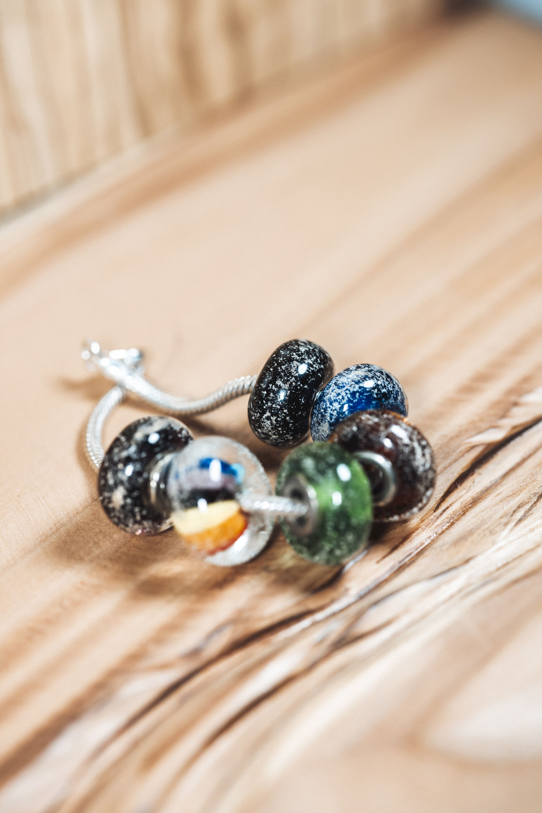 runde Ascheperlen Murano-Glas Unikat Glasbläser Halskette Hund Katze Armband mit Asche und Gold Silber