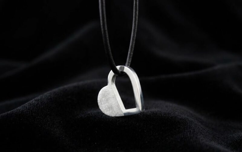 Halskette Ascheschmuck Erinnerungsschmuck 925 Sterling SIlber Herz Tira (Handarbeit)